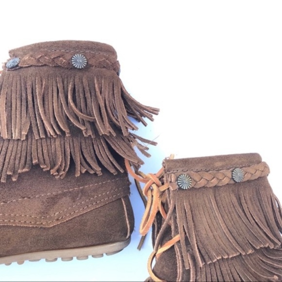 **SOLD** Minnetonka | Double Fringe Tramper Boot - Picture 6 of 6